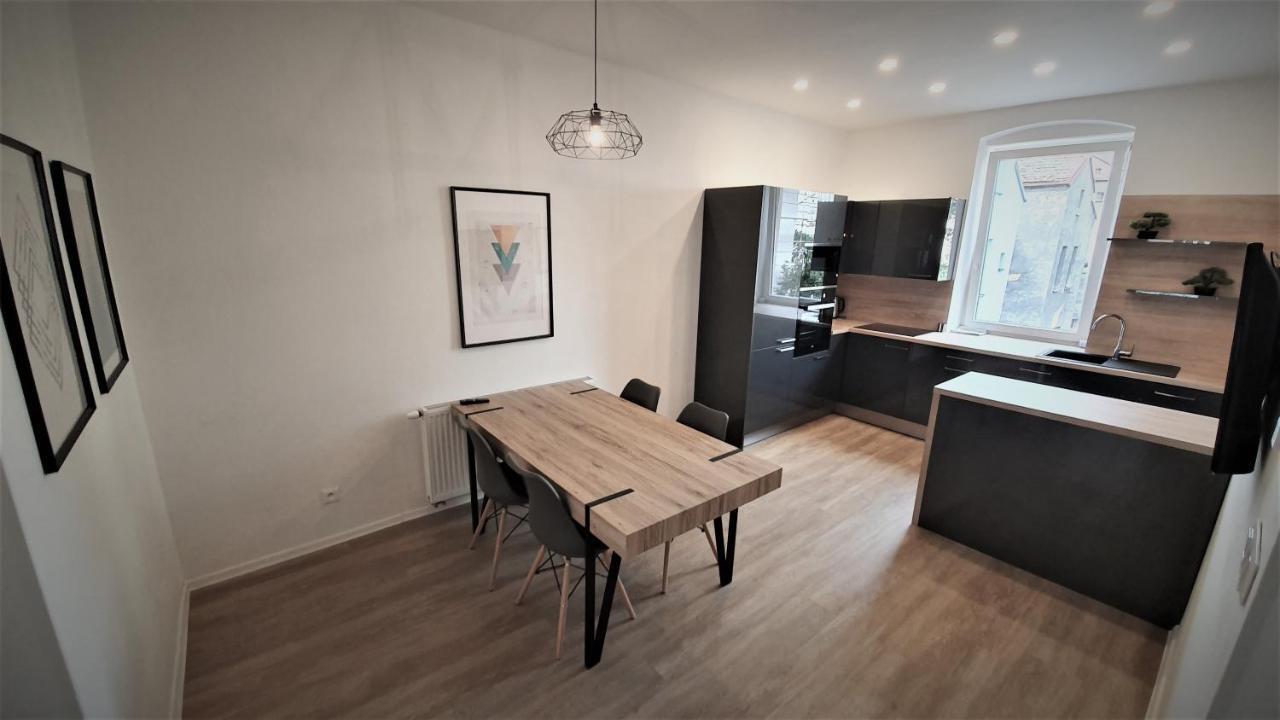 Jacob'S Apartement Pilzno Zewnętrze zdjęcie